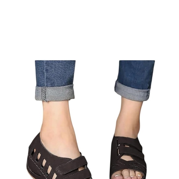 Open Weave Orthopedic Open Weave Brown Sandal New 9 - Picture 2 of 3